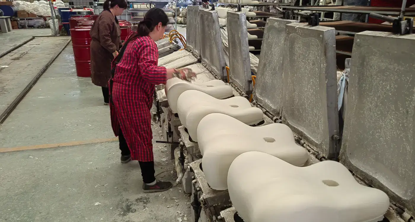 Memory Foam Pillow Foaming Process